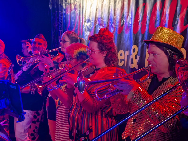 PXL_20260206_201814427